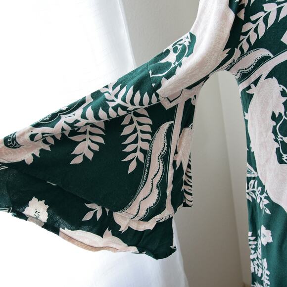 Ella Moss Tropical Green Bell Sleeve Shift Dress size S - Picture 5 of 8